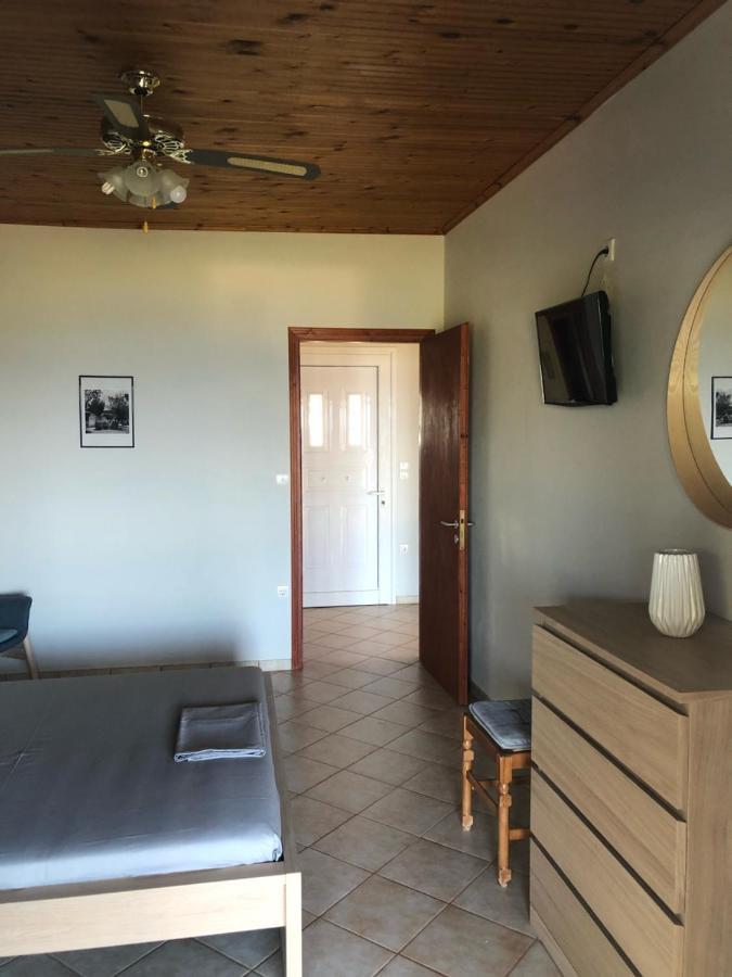 فيلا Aggeliki House 5 Kómboi المظهر الخارجي الصورة